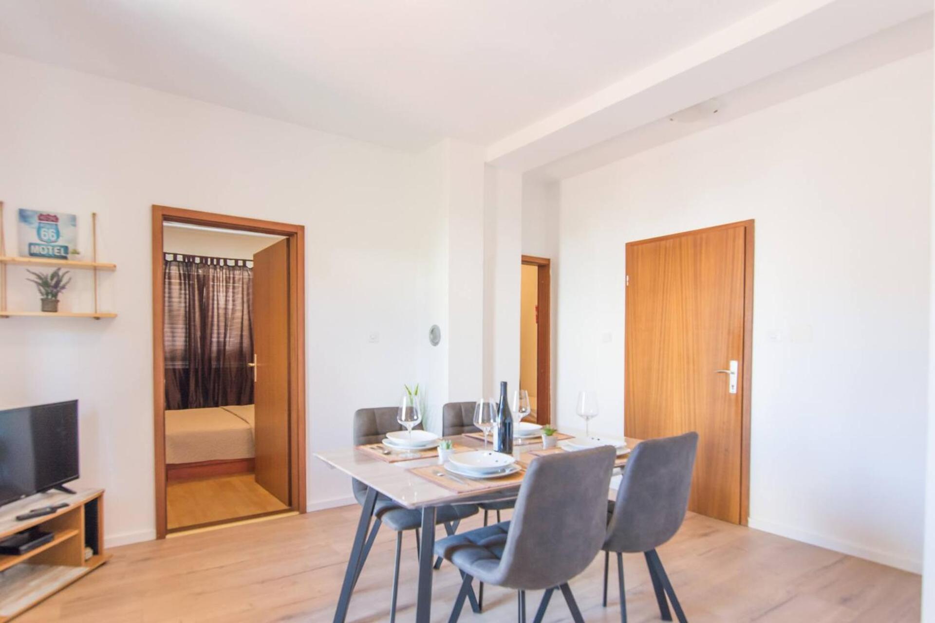 Apartments Kreso Biograd Na Moru Exterior foto